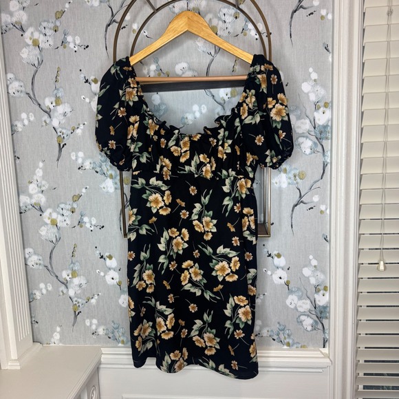 Altar'd State Dresses & Skirts - Altar'd State Floral Puff Sleeve Mini Dress Black Yellow Square Neck Womens M